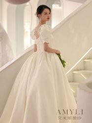 -艾米丽婚纱礼服