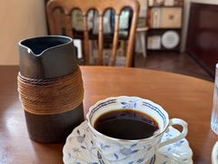 -Café Monson