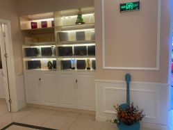 -Bollins波林丝•专研护发中心