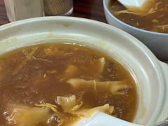 招牌花胶海参煲仔-添發碗仔翅美食