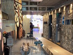 -湊湊火锅·茶憩(南京东路悦荟店)