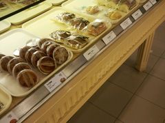 -绿姿鲜奶烘焙(新城花园店)