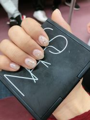 -米小兔美甲美睫