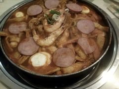 -三清洞摩西韩式年糕火锅(威高广场店)