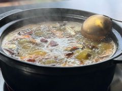 -野菌皇海景野生菌火锅(滨海大道店)