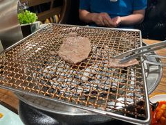 -明洞阿姨·韩式酱蟹烤肉·创意料理(三元桥店)