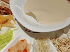 -怪噜范·贵阳小吃大排档旗舰店(世纪金源店)