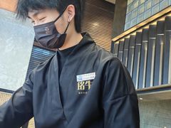 -铭牛烧肉·和牛海鲜自助(高新月牙湖店)