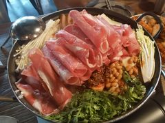 部队锅-MI WU FACTORY米屋美食工厂餐厅(绿地店)
