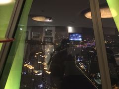 -广州塔卢特斯法国旋转餐厅