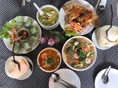 餐具摆设-Dash Teak House