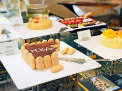 -松山湖凯悦酒店·Café自助餐厅·周末火舞秀表演