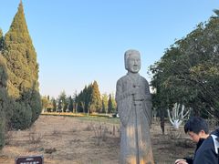 -洛阳古墓博物馆