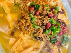 柳州螺蛳粉-粉家柳州螺蛳粉(杨宅路店)