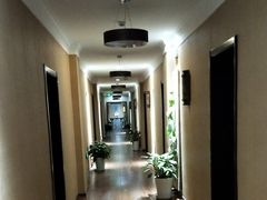 -菩提慧宾养生堂(梦幻亮点世界公园店)