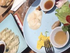 -必胜客(康华路店)