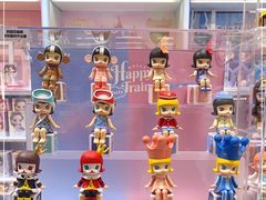 -泡泡玛特POPMART(蓝色港湾店)