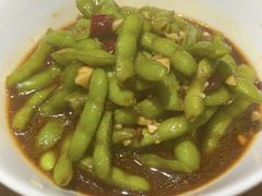 -黄泥岗·地道湖北菜(奥特莱斯店)