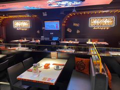 大堂-鸣记脆皮烤鱼·海鲜烤鱼(三八广场店)