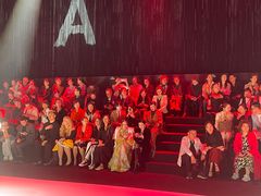 -交通银行前滩31演艺中心