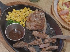 -摩欧客意式餐厅(高新活力汇店)