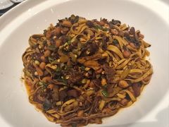 -黔蘑菇四季餐厅(观山湖店)