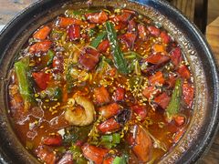 -有红鸡毛店·砂锅菜(抚琴夜市店)