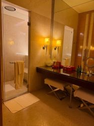 -青岛香格里拉·氣水疗中心