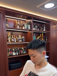 -绅仕門男士理发馆