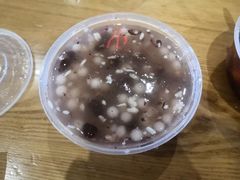 -芳婆糕团店(王府大街店)