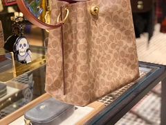 -COACH蔻驰(德基广场店)