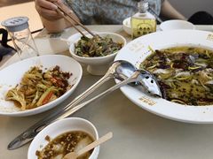 -渔语鱼酸菜鱼新川菜(来福士店)