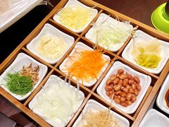 -稻鲜记潮汕砂锅粥