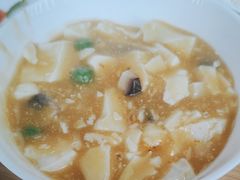 -渝信川菜 · 川味家常菜(财富购物中心店)