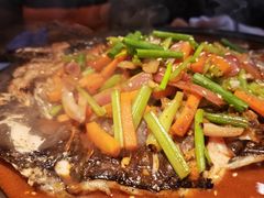 -鸣记脆皮烤鱼·海鲜烤鱼(三八广场店)