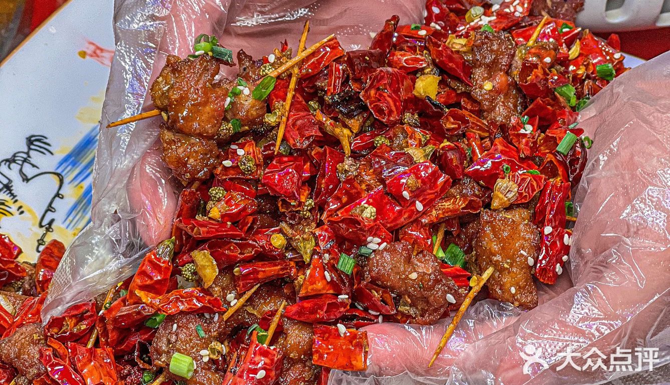 笑傲江湖菜不是网红但很火爆！！！