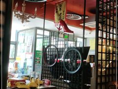 -喝丢一只鞋辣炒海鲜小烧烤(三八广场店)