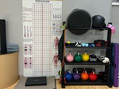 -Z&B Fitness Studio·Gym(前滩L+PLAZA店)