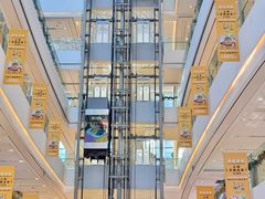 -LuOne凯德晶萃广场(徐家汇路店)