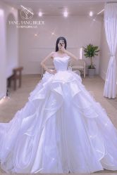 点击看大图 -洋洋婚纱品牌集合店