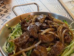 -满格嗦新疆椒麻鸡火锅.炒米粉(川大江安校区店)