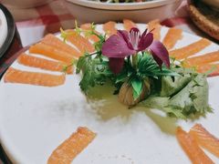 -醉美东江·三文鱼·烧鸡公