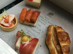 -行者书屋大堂吧 ·下午茶(南京圣和府邸酒店)