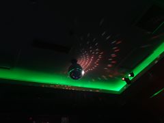 -维也纳KTV(平阳西路店)