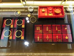 -老铺黄金(工美大厦店)