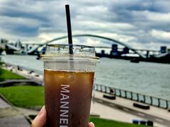 -Manner Coffee(徐汇滨江店)