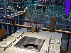 -二荆条·蜀鲜汇城市森林火锅