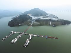 -湖北十堰武当太极湖
