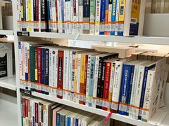 -广州市白云区图书馆