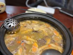 -菌之家·专业纯野生菌火锅·特色炒菌